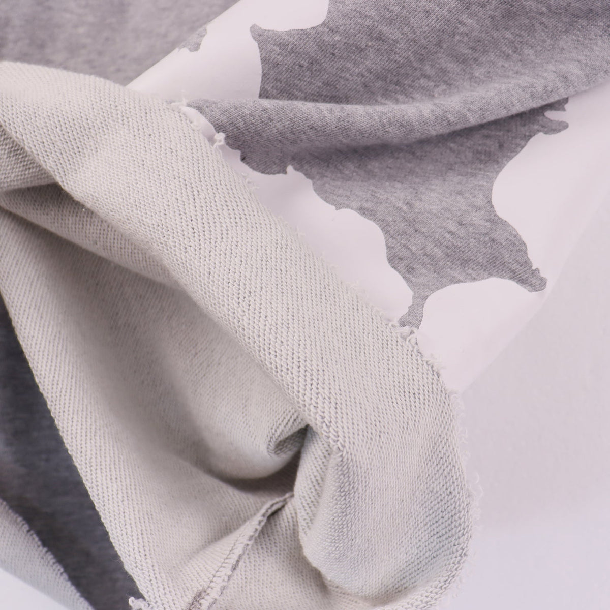 DENIM TEARS  Shorts 8671